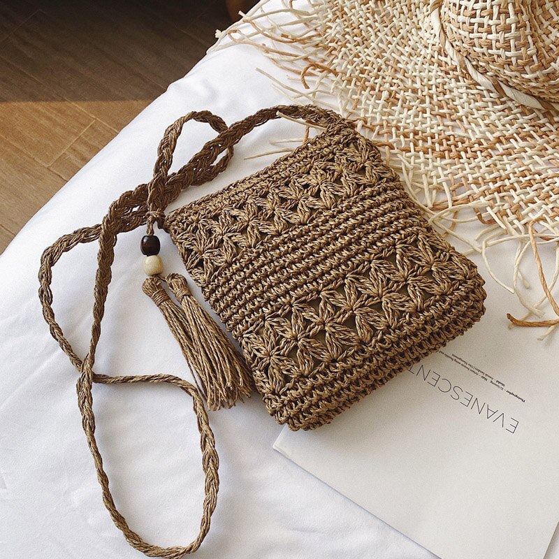 Bogen Runde crossbody-tasche Sommer Neue Weben frauen Handtasche Hohl Schulter Crossbody-tasche Stroh Strand tasche: Tassels