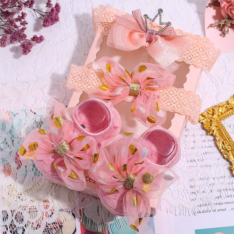 3er -einstellen babysocken + haarband mit süßen punkten und schleife, haarband mit blumenkranz, rutschfeste socken für babys und kleinkinder: Stil 1 g05