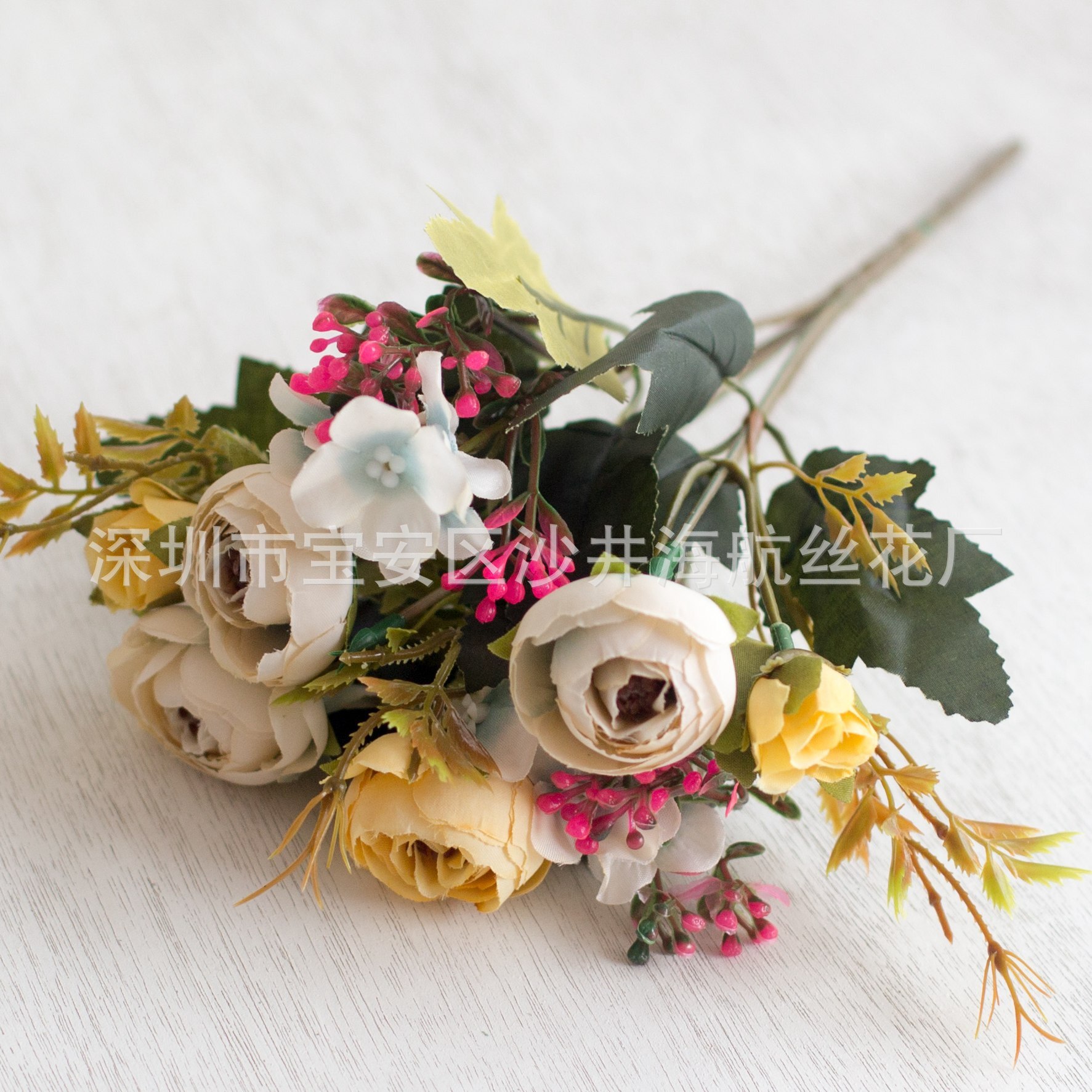 Hipster 5 têtes diamant thé bourgeon artificiel bouton de rose mariage décoratif fleur ameublement maison fleur européenne: Jaune