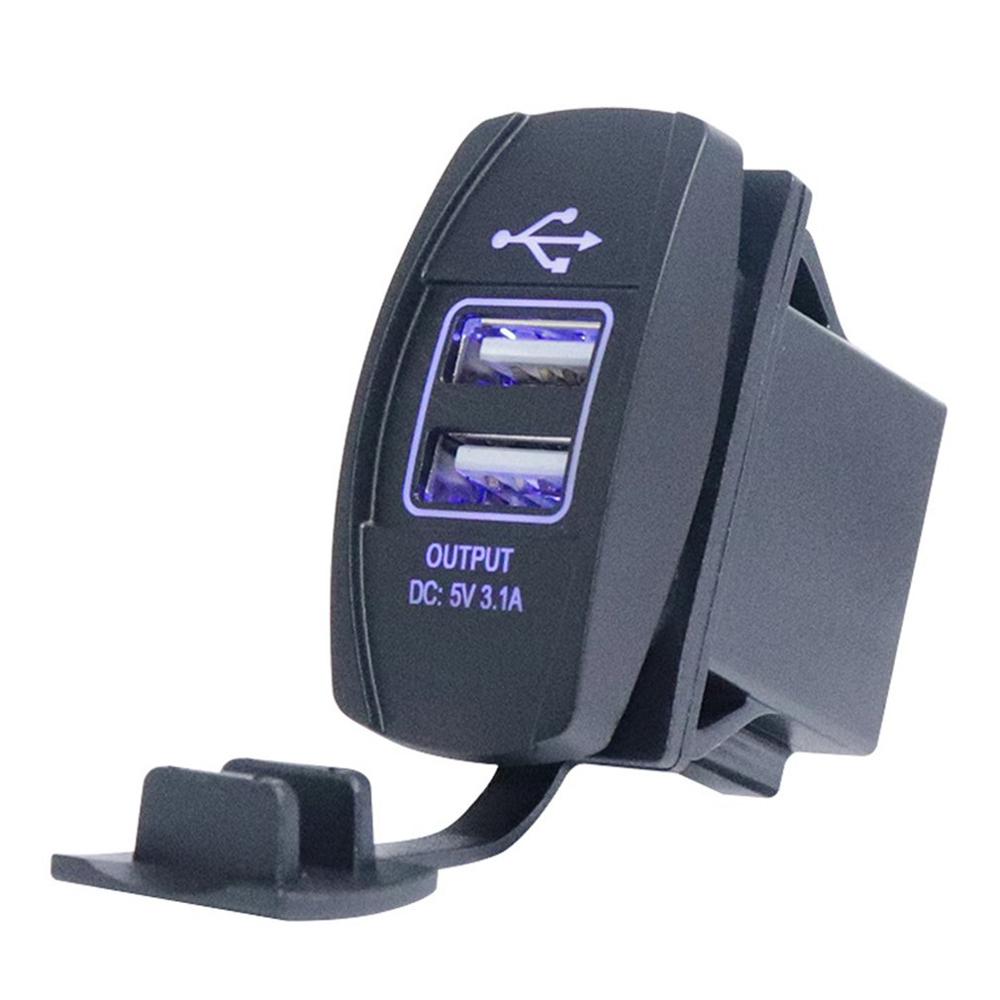 Auto Car Universal 5V 3.1A Dual USB Power Adapter Socket Charger with LED Light for Mobile Phone Tablet Navigator: Blue