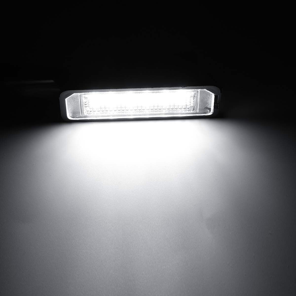 Plafón LED blanco para matrícula de coche, luces para matrícula, 12V, 5W, para VW GOLF 4, 6, Polo 9N, Passat, 2 uds.