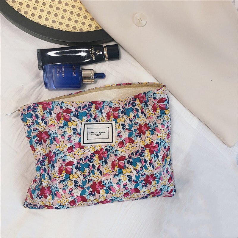 PURDORED-neceser pequeño Floral para mujer, bolsa grande de maquillaje con flores, caja de belleza maquillaje, organizador de viaje, bolso de mano femenino, 1 ud.