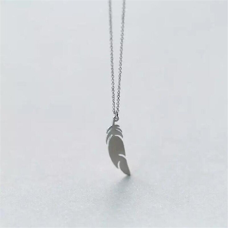 Glossy Feather Simple 925 Sterling Silver Jewelry Temperament Not Inlaid Clavicle Chain Pendant Necklaces H496