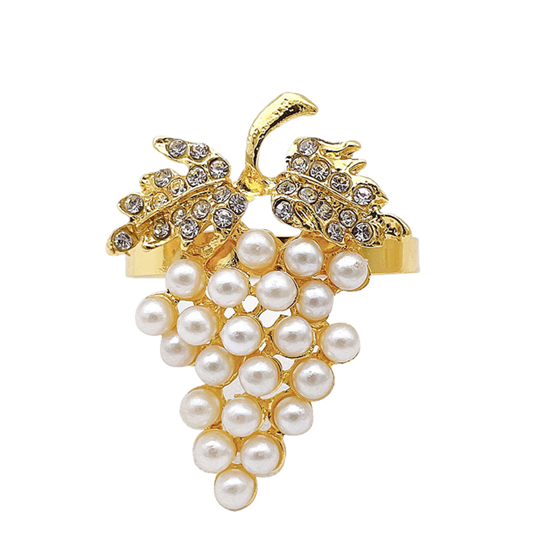 Grapes Napkin Rings with Glittering Imitation Diamond and Pearls Inlay Alloy Napkin Ring Holder: A