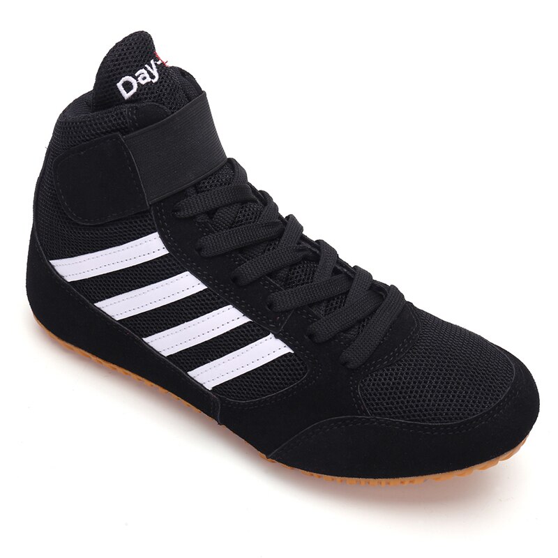 2020 oddychające mężczyźni kobiety dzieci buty zapaśnicze czarny czerwony lekki rozmiar butów bokserskich 35-44 lekkie buty do tańca: Black / 4