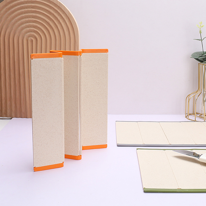 Cutting Board Outdoor Portable Foldable Cutting Board Travel Picnic Cut Vegetables and Fruits Double-sided Cutting Board: Orange