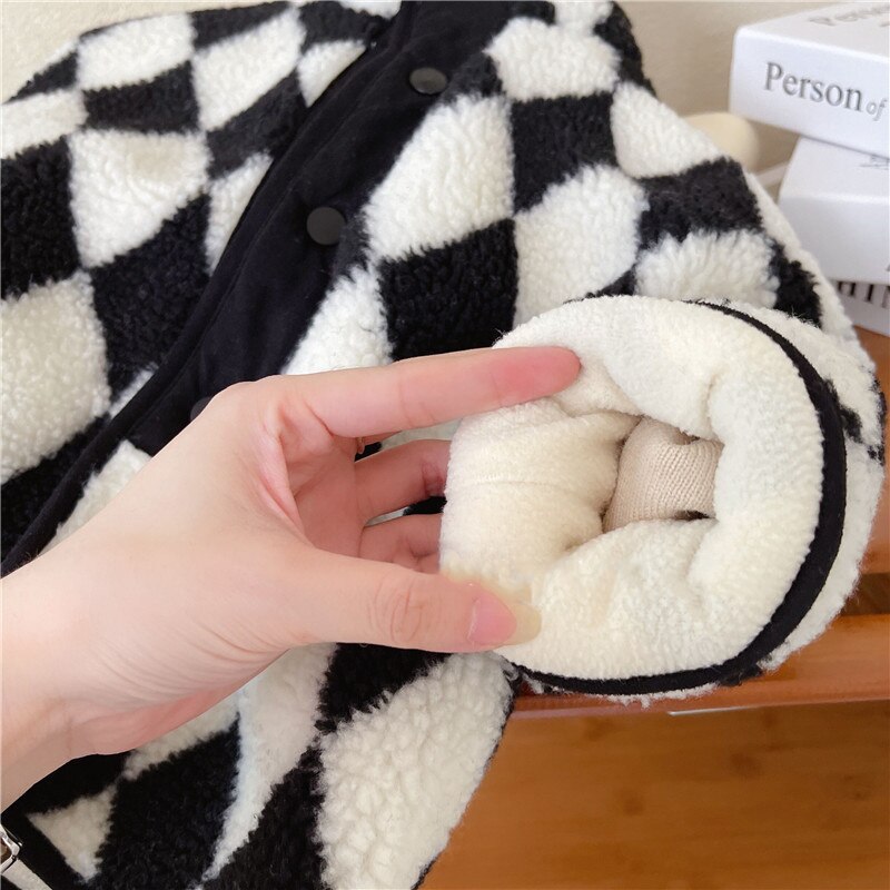 Inverno Plaid coreano ragazzi vestiti per ragazze Cardigan sciolto agnello velluto caldo giacca per bambini cappotto per ragazze moda cappotti per bambini