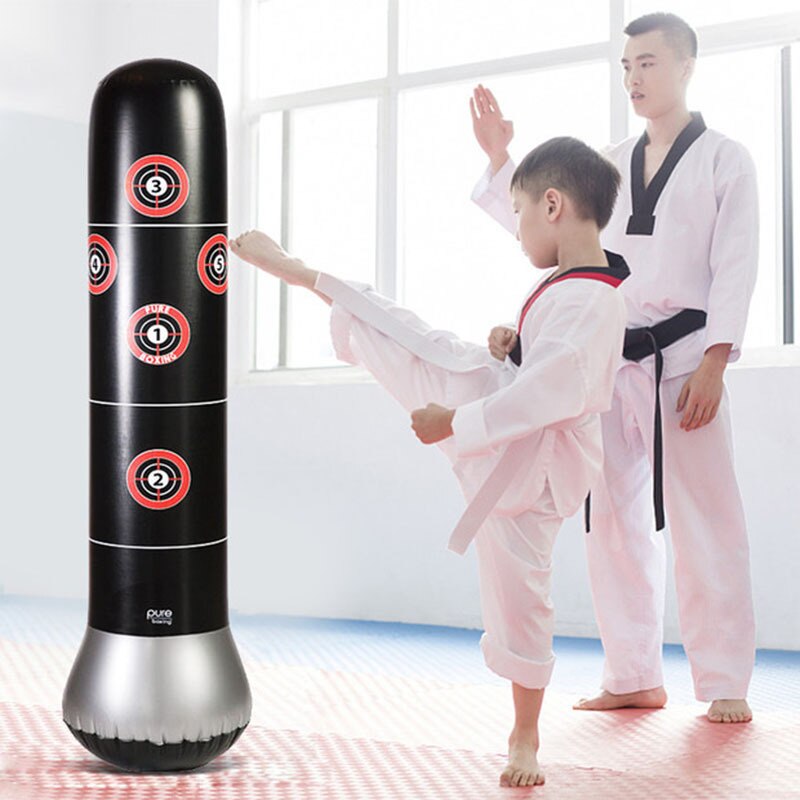 Tykkere Fitness voksne låve pvc oppblåsbar vertikal boksesøyle tumbler oppblåsbar sandsekk sandsekk ventil leker