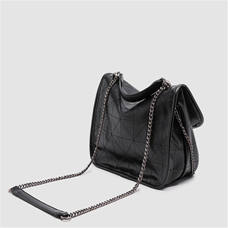 Style One Shoulder Personality Simple Temperament Rock Pu Messenger Bag Lingge Chain Wandering Bag Temperament Casual Bag