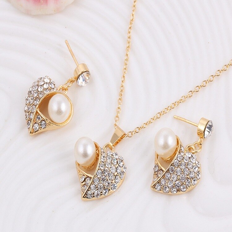 Romantic Pearl Heart Pattern Rhinestone Earrings Necklace Set Silver Color Chain Jewelry Sets Wedding Jewelry Valentine&#39;s