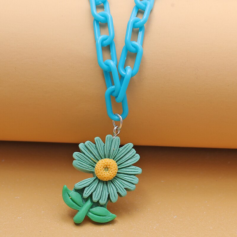 Chic Colorful Daisy Flower Pendant Necklace For Women Cute Resin Square Chain Choker Necklace Jewelry For Girl Spring: XL1977
