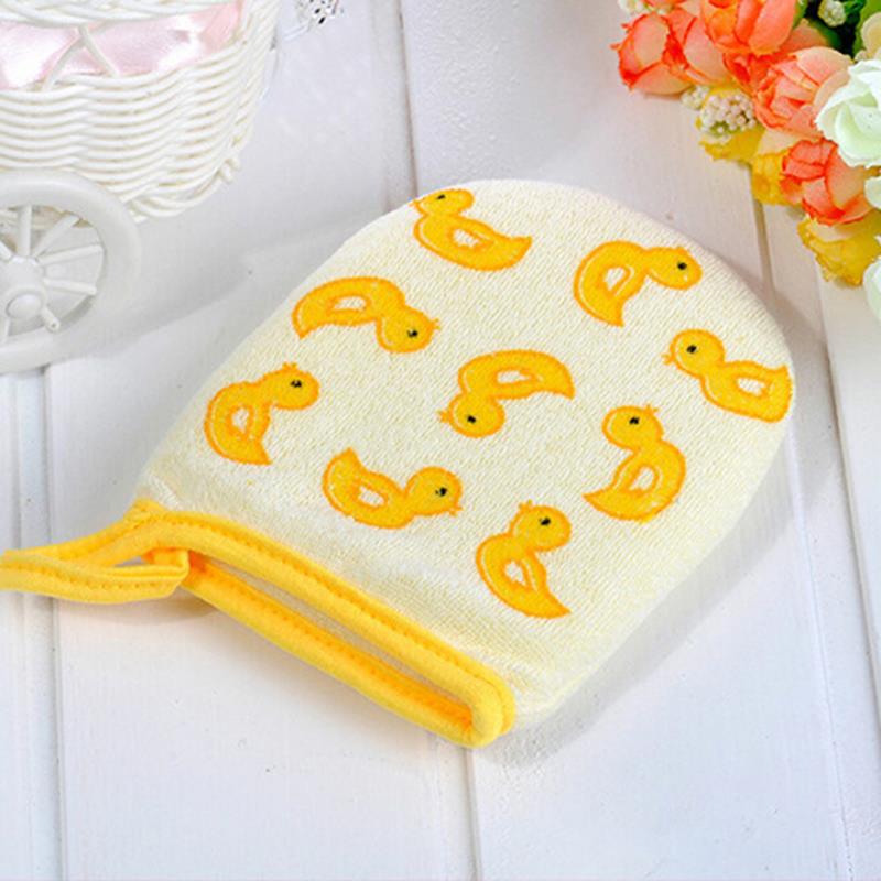 1PC Baby Kid Infant Cartoon Zachte Baden Badkamer Mitt Handschoen Schuim Wrijven Douche Spons Exfoliërende Wassen Doek Handdoek 3 kleuren