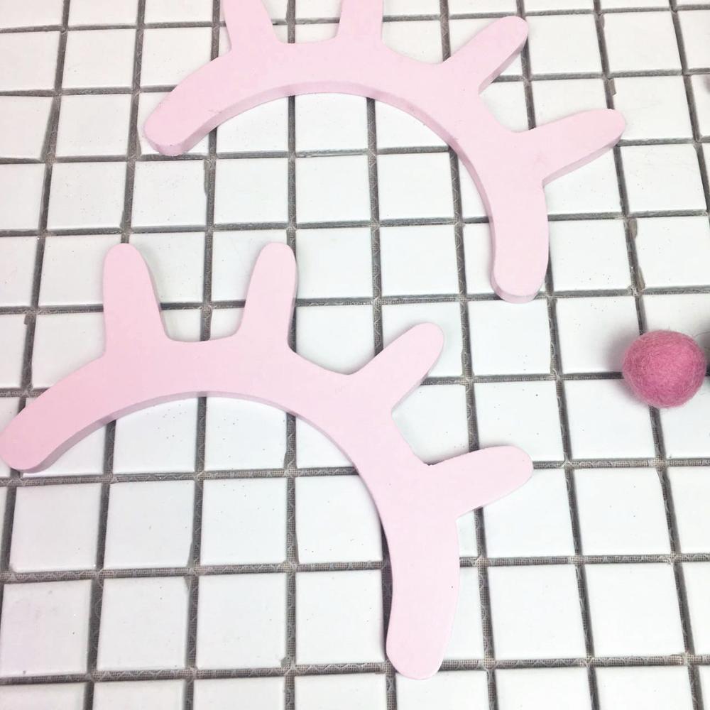 Een Paar Nordic Stijl 3D Wimpers Houten Wimper Muurstickers Kinderen Babykamer Achtergrond Muurstickers Home Decoratieve: Pink
