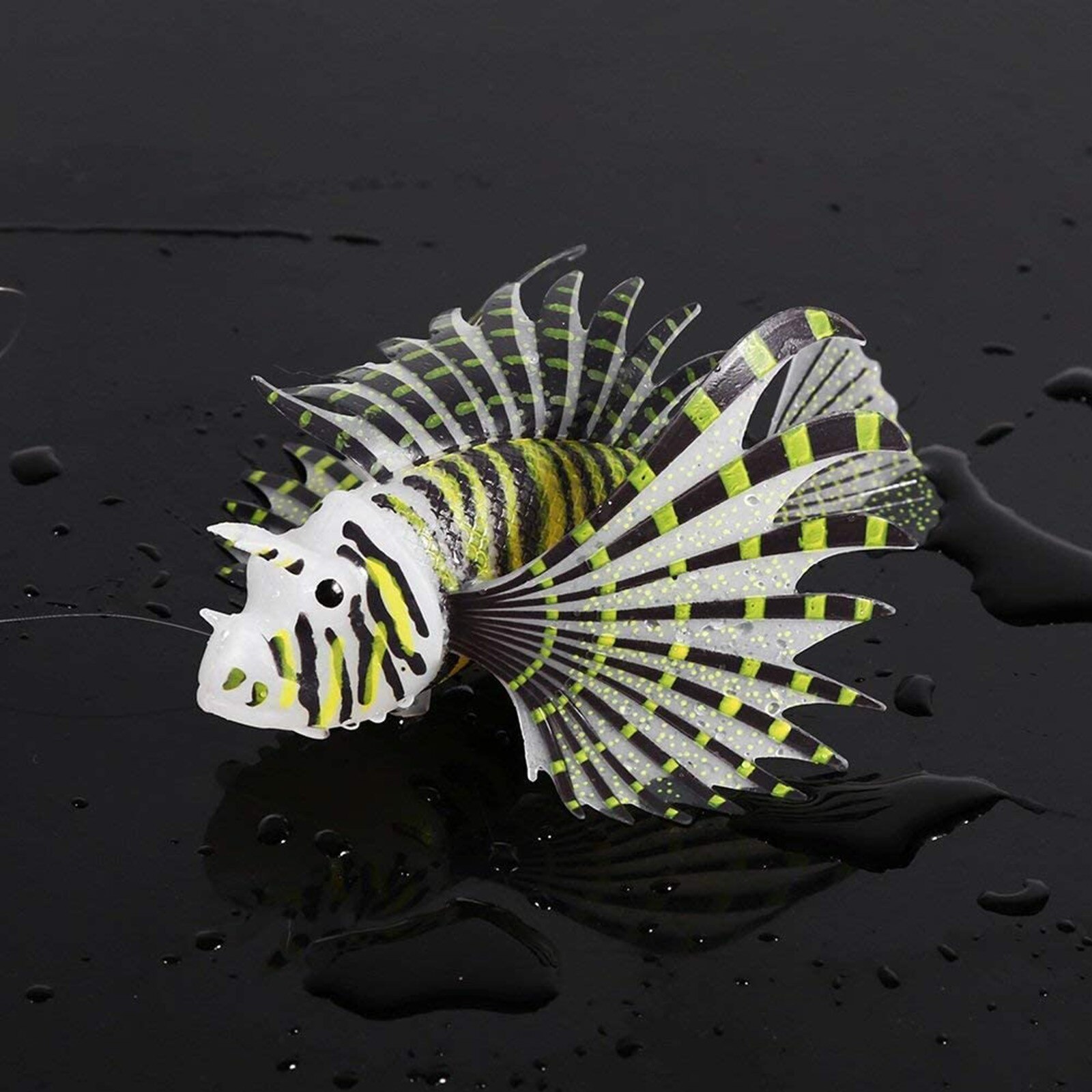 Aquarium Artificial Luminous Lionfish Fish Tank Aquatic Landscape Silicone Jellyfish Fish Glow In Dark Underwater Ornament