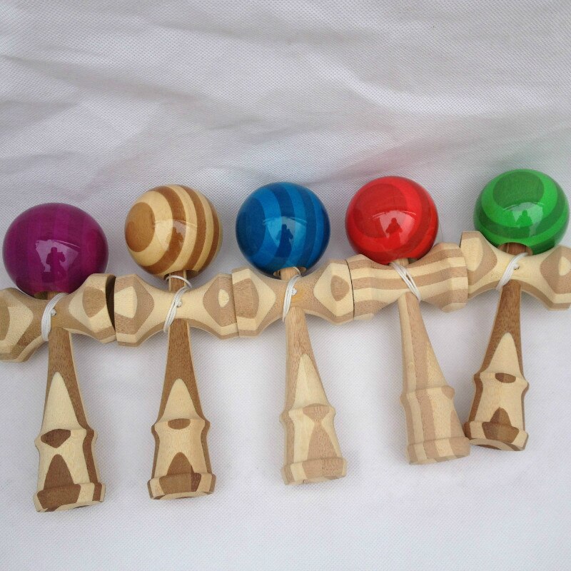CAIONPLE Kendama Spielzeug - Geschicklichkeitsspiel Für Kinder & Erwachsene - Buntes Design