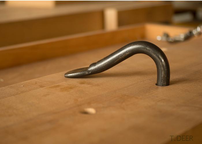 1Pcs Woodworking clip Fast F clip Workbench Holdfast Steel Clamp DIY Woodworking Workbench Accessories BD-Holdfast-L