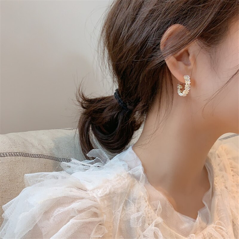 MENGJIQIAO Neue Kommen Elegante Nette Hülse Blume Band Ohrringe Für Frauen Geometrische Kreis Boucle d'oreille Schmuck