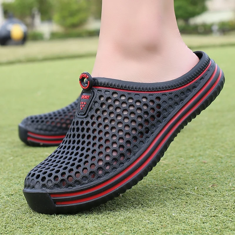 Zapatos acuáticos Unisex, zapatillas ahuecadas, sandalias de playa informales para parejas, Chanclas de playa para exteriores, zapatos de agua para hombres: Negro / 45