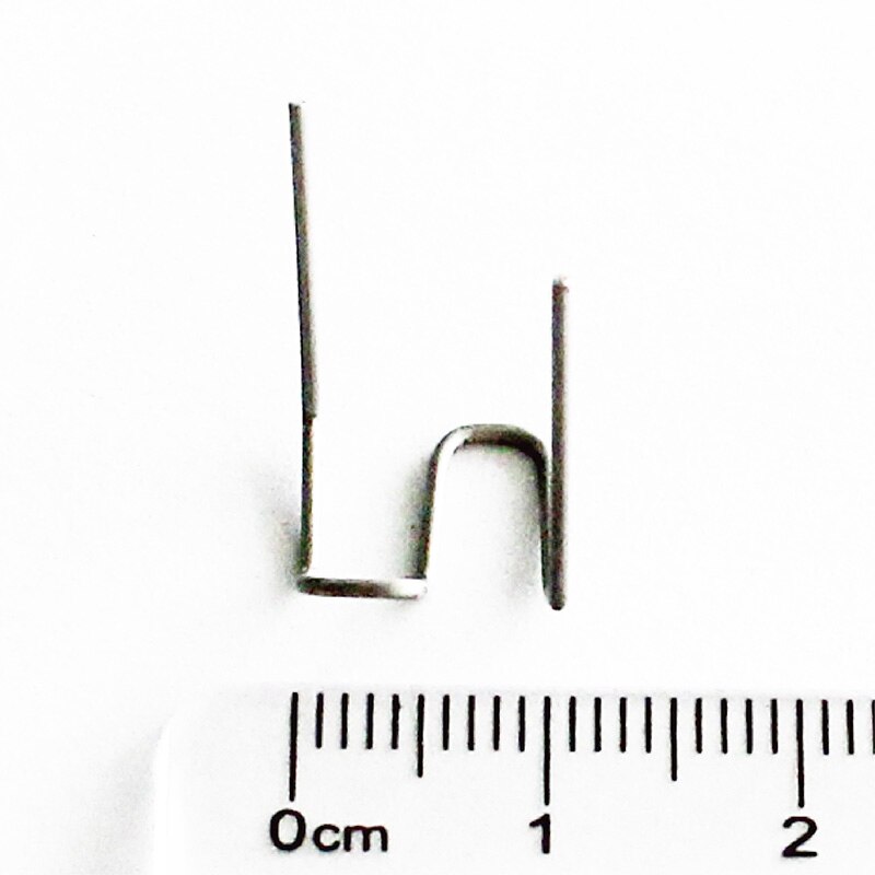 100 stk forskåret 0.8mm buede dobbelthjørneklemmer plastik kofanger svejsning reparations hæfteklammer