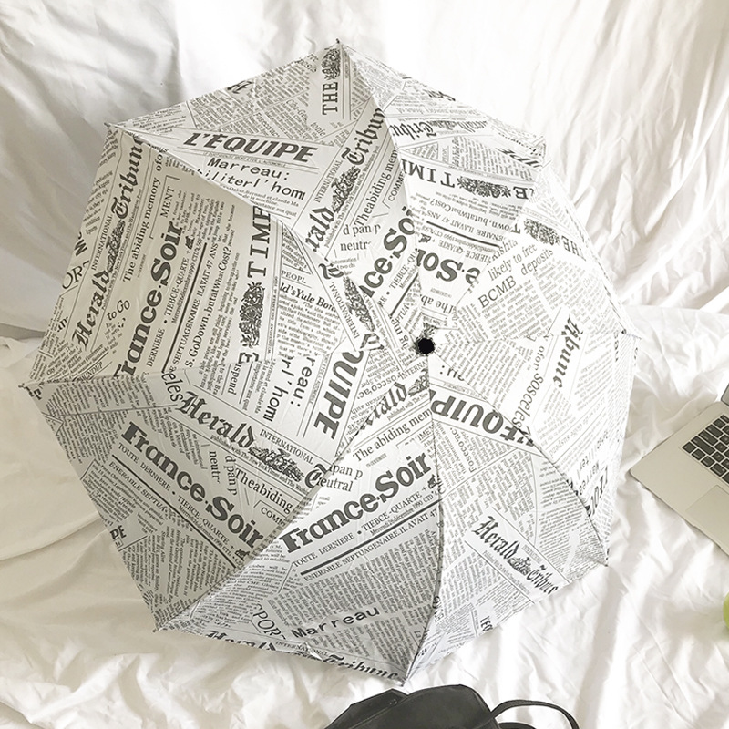 Oil Painting Newspaper Pattern Rain Umbrella Windproof Travel Men Umbrella Three Folding Metal Compact Women Umbrella