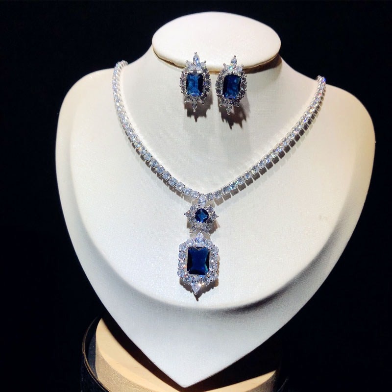 Fine Jewely Sets For Women S925 Sterling Silver Temperament Blue Gemstone Earrings Necklace Set Bridal Wedding Accessories