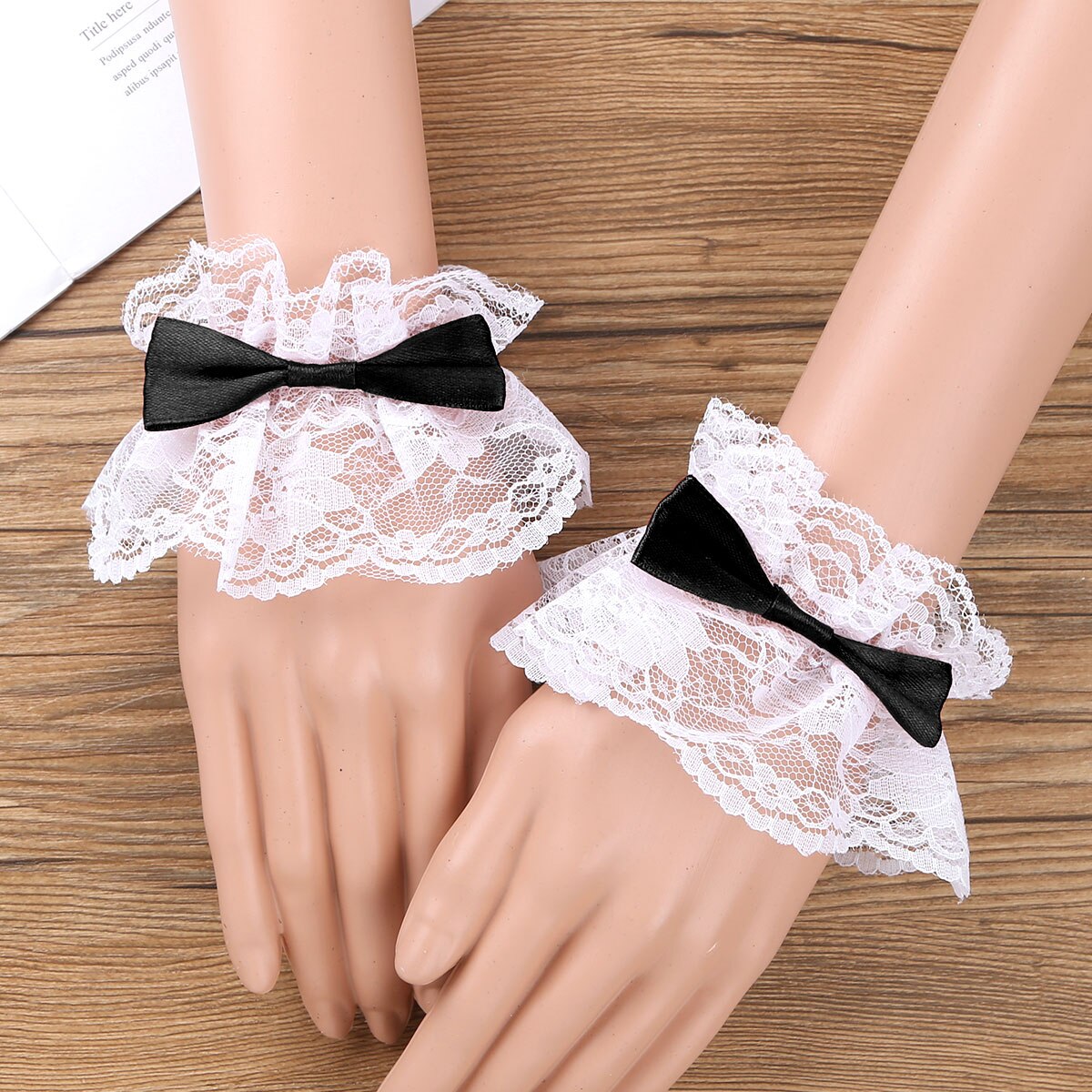 Delle donne Fatti A Mano Increspato Da Polso Polsini Floreale Del Merletto di Bowknot Polso Maniche Decorativo fasce Da Polso per Cosplay Del Partito Del costume di Usura Mano