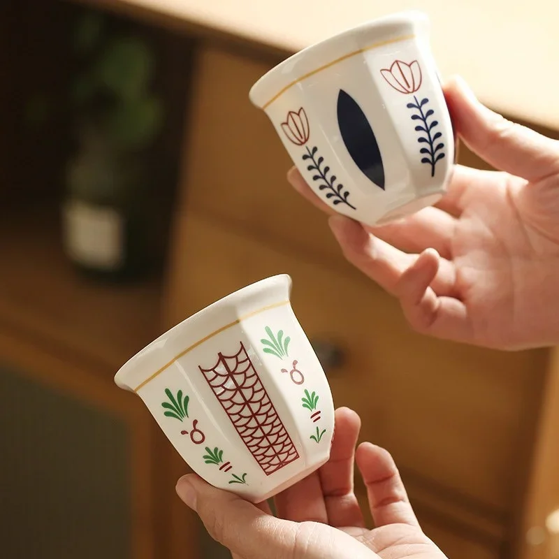 180 ml/250 ml Espressokopjes Art Bloempatroon Verbrandingsbeveiliging Latte Koffiemokken Hand Held Keramiek Kopjes cappuccino Theekopje Kerstcadeau