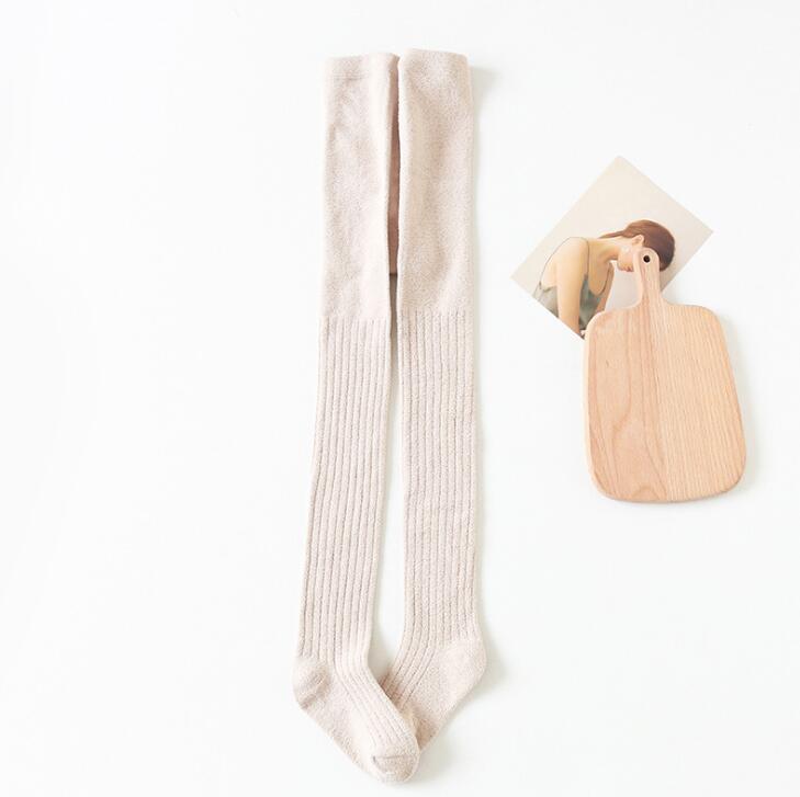 1-8 år gamle børn strømpebukser efterår vinter coral fleece strømpebukser til piger medium tykkelse varm ensfarvet piger& #39 ; leggings: Hudfarve / 1-3 år gammel