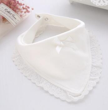 Effen Kleur Baby Siliconen Waterdicht Bib Met Zakken "Bean Speeksel Handdoek Schort Ontworpen Met Een Diepe En Brede Crumb catcher: White triangle
