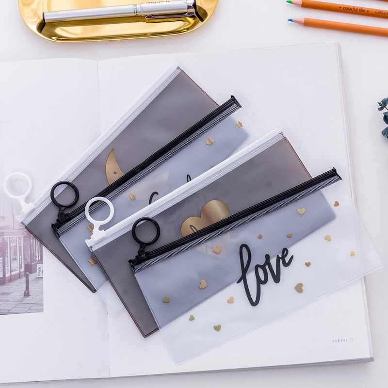 Estuches de PVC para lápices Kawaii Love Heart, a prueba de agua, bonitas bolsas para bolígrafos de rejilla, estuche transparente para lápices, papelería para niños, suministros escolares