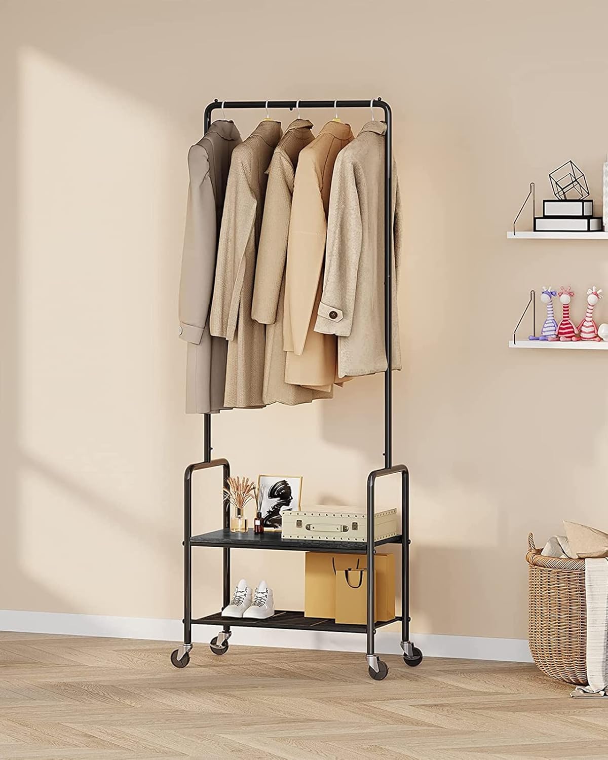 Perchero rodante para ropa, perchero que ahorra espacio con ruedas, organizador colgante portátil con 2 estantes, ropa de metal resistente