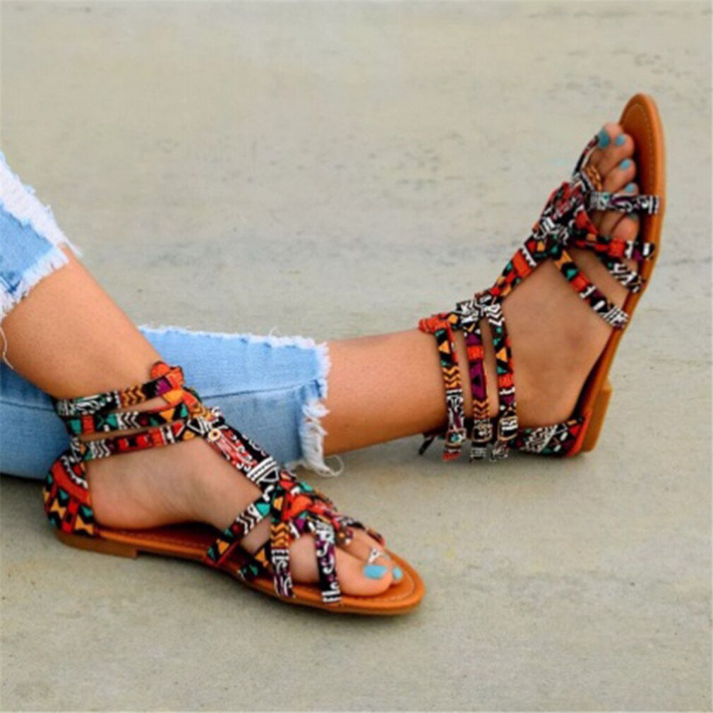 Bohemian Women Flat Shoes Ethnic Bohemian Summer Women Beach Sandals Gladiator Roman Strappy Embroidered Outdoor Shoes