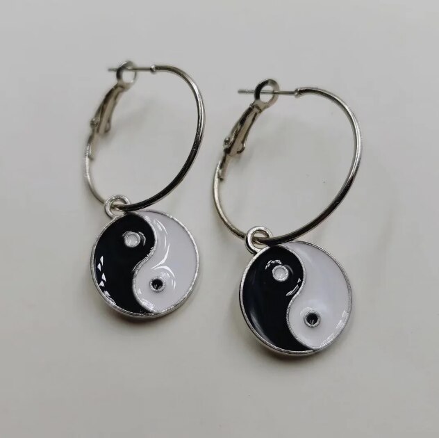 Trend Neue Klassische Emaille BFF Tai Chi Yin Yang Große Glatte Runde Kreis Band Ohrringe Für Frauen Schmuck Temperament Party schmuck