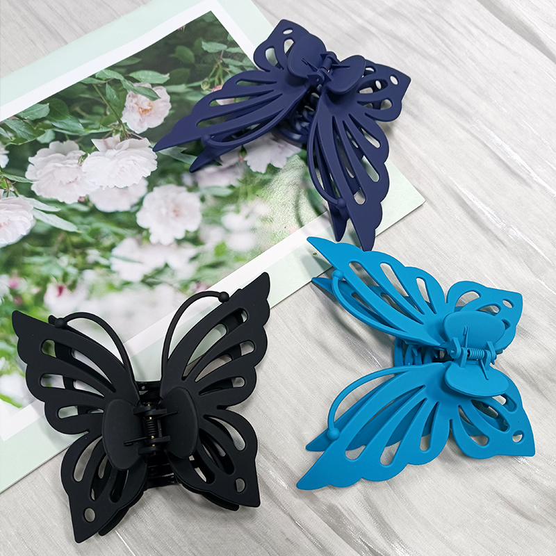 Pinza para el pelo para la cabeza trasera para niñas y mujeres, dulce verano, 13,5 cm, ala de doble capa, antena hueca, pinza para el pelo de plástico de mariposa