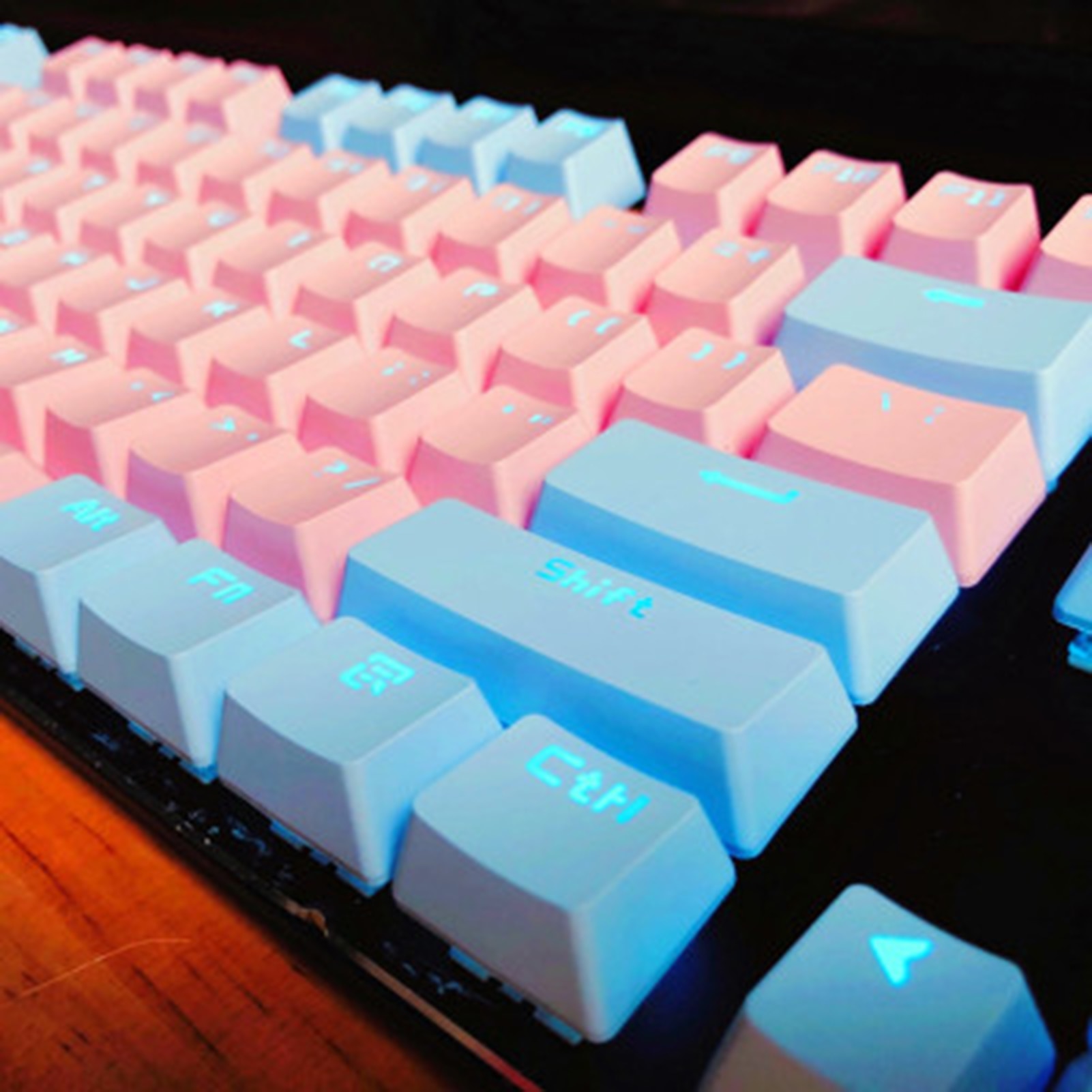 104Pcs/1 Set ABS Dual Colors Backlight Keycaps English Replacement Button Set for Game Keyboard Key Cap Switches