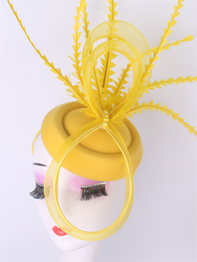 Kentucky Party Pillbox Cap Bruiloft Vrouwen Kerk Tovenaar Veren Hoed Elegante Dames Bruiloft Hoofddeksel Evenement Nigh Thee Chapeau: YELLOW