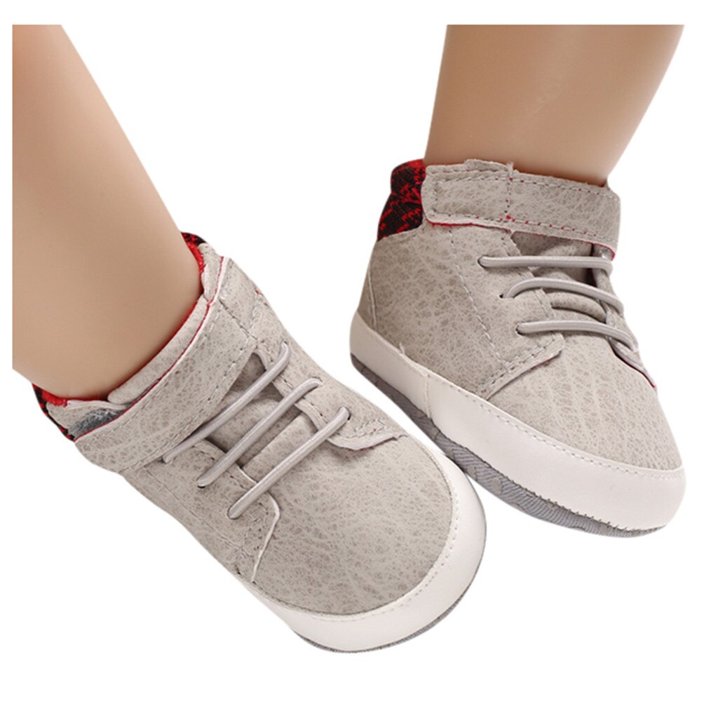 Nyfödd baby flickor pojkar tecknade skor första rullatorer mjuk sula skor sneakers