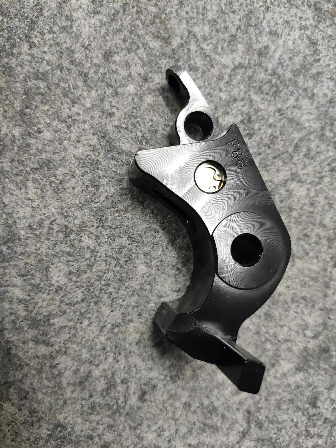 Höga motorcykeltillbehör bromsspakar adapter eller (porto): F88