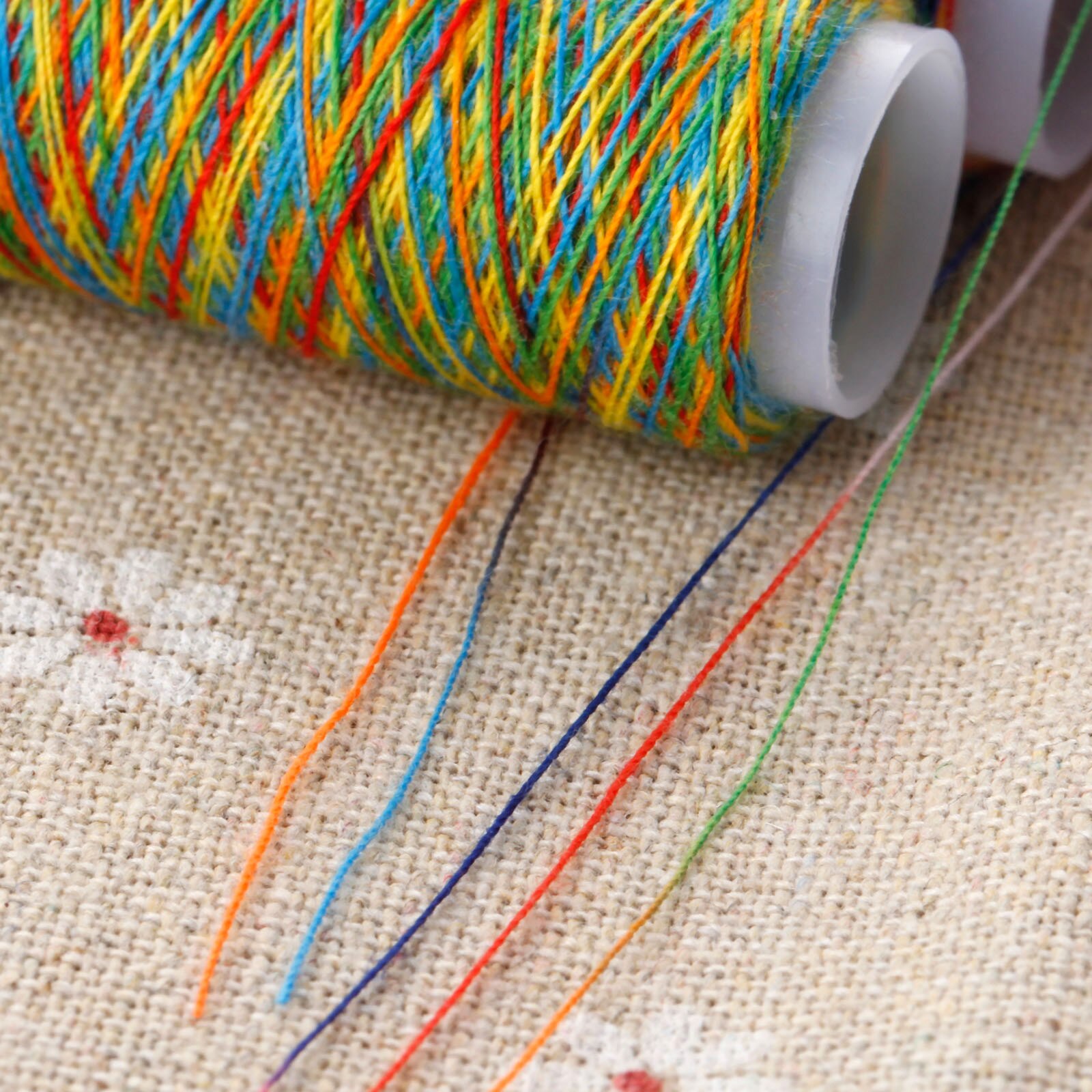 5pcs 110M Colorful Sewing Machine Thread Set Ployester Quilting Thread Embroidery Sewing Accessories