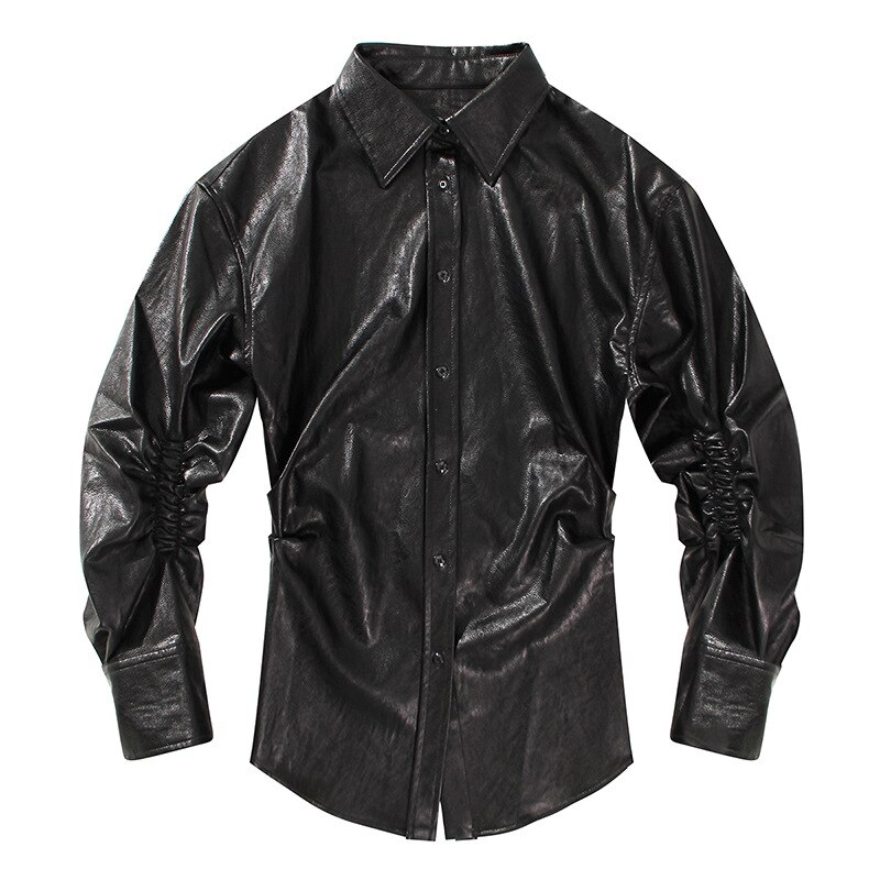V-neck blouse w. pleated detai