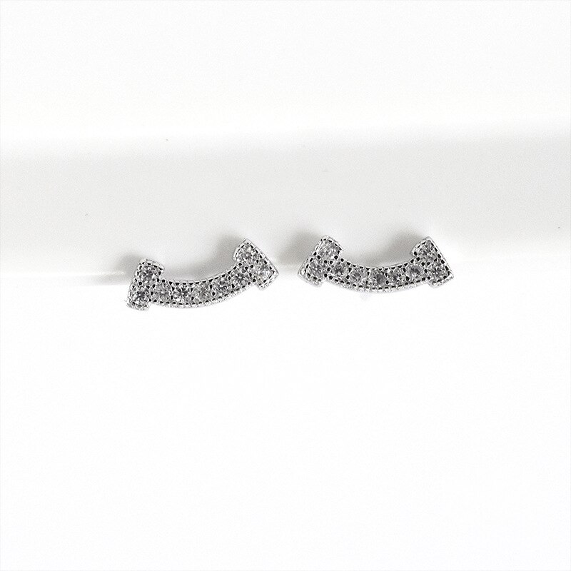 Lko genuine 925 sterling silver bohemian simple smile earrings women's crystal ear studs wedding party jewelry ornaments