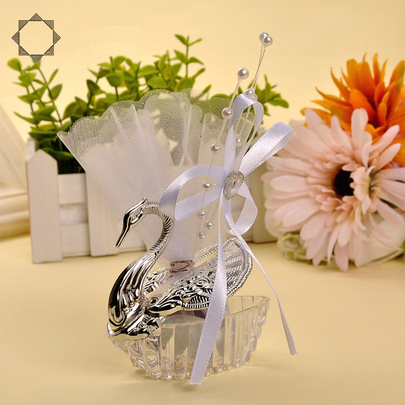 Elegante caixa de doces cisne acrílico criativo favor prata/ouro caixas de presente com voile para o casamento noivado festa decoração suprimentos