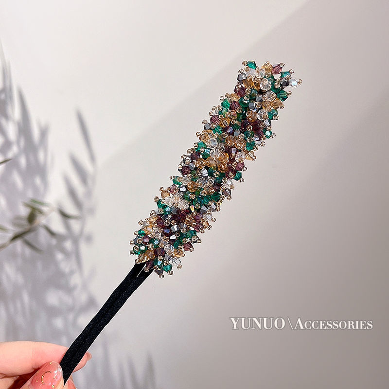 Women Easy Hair Bun Maker Floral crystal Donut Updo Hair Stick DIY Plate Hair Bendable Hairband Chignon Hair Accessories: light green