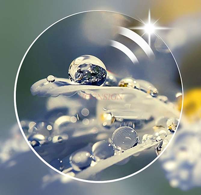 magnifying equipment Holding a magnifying glass 10 times for the elderly to read and observe the plant student