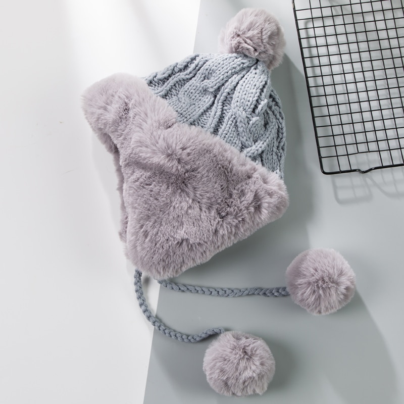 H3568 Women Warm Bomber Hat Winter Riding Ear Protection Plush Thickened Knitted Cap Korean Cold Proof Lovely Casual Girl Hats: Gray