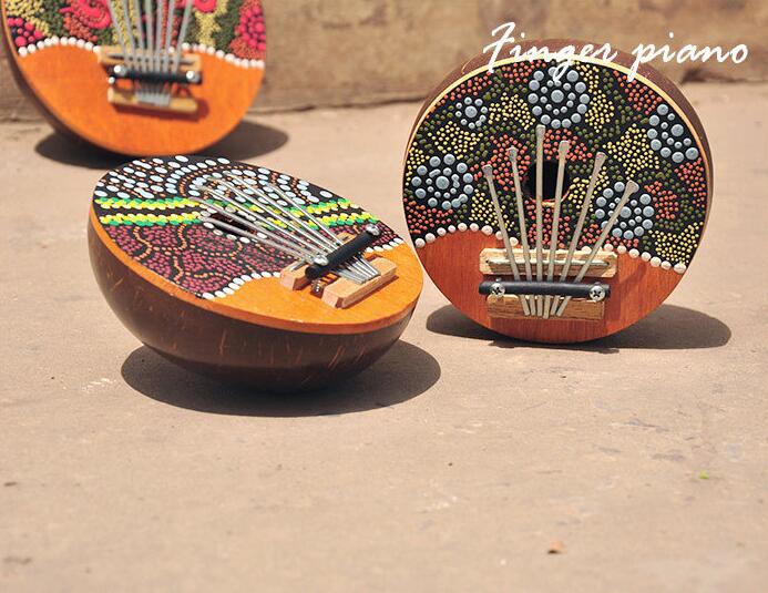 Handmade folk instrument thumb piano Kalimba 7 Keys Tunable Coconut Shell Painted Musical Instrument Random Color KB09