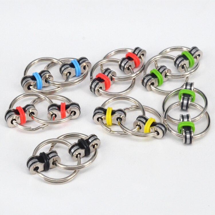 5 di colore Catena di Decompressione Agitarsi Mano Spinner Dito Spinner Giocattolo In Metallo di Sfiato Giocattolo Keychain Chiave Portachiavi Ad Anello Agitarsi Noioso Giocattoli