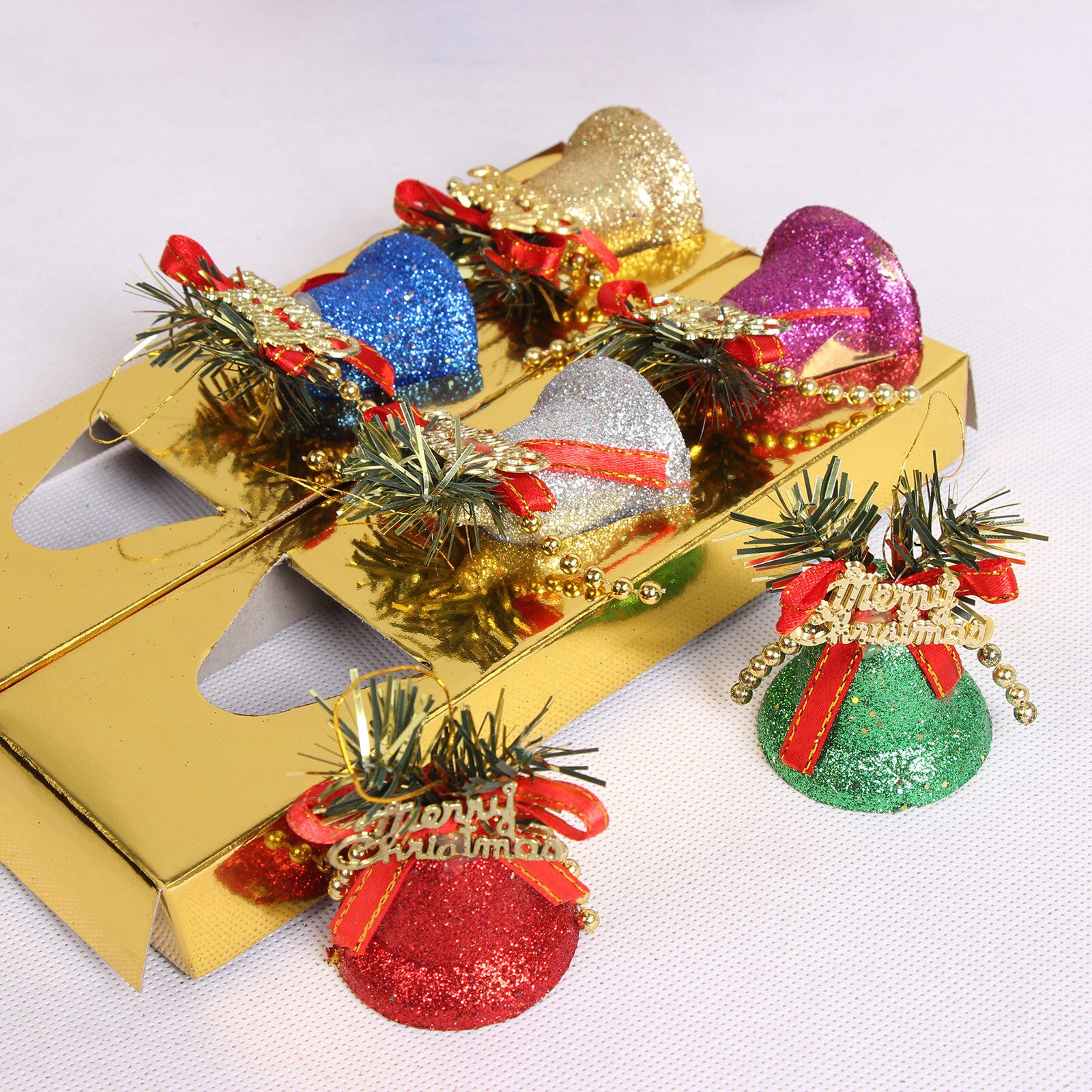 6 unidades/juego de cascabeles de plástico para quitar el polvo de Color, accesorios para árbol de Navidad, campanas de Navidad para niños, juguete para de Navidad, campana para el hogar