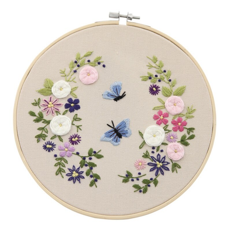 European DIY Embroidery Flower Pattern Handwork Needlework For Beginner with Embroidery Hoop Cross Stitch Kit Hanging Decor: C