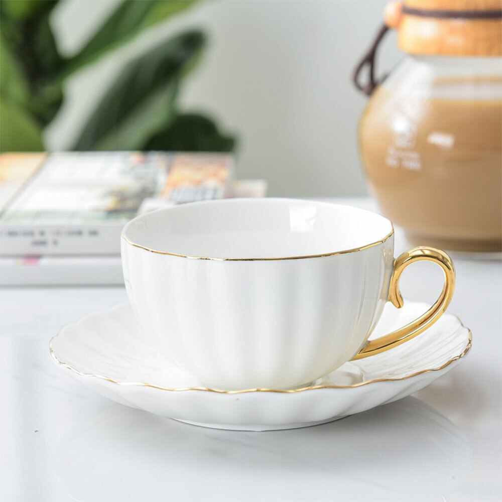 Tasses à café en céramique multicolore, tasses mignonnes, service à thé, ustensiles à expresso, porcelaine créative, moderne Simple, soucoupe en porcelaine: White
